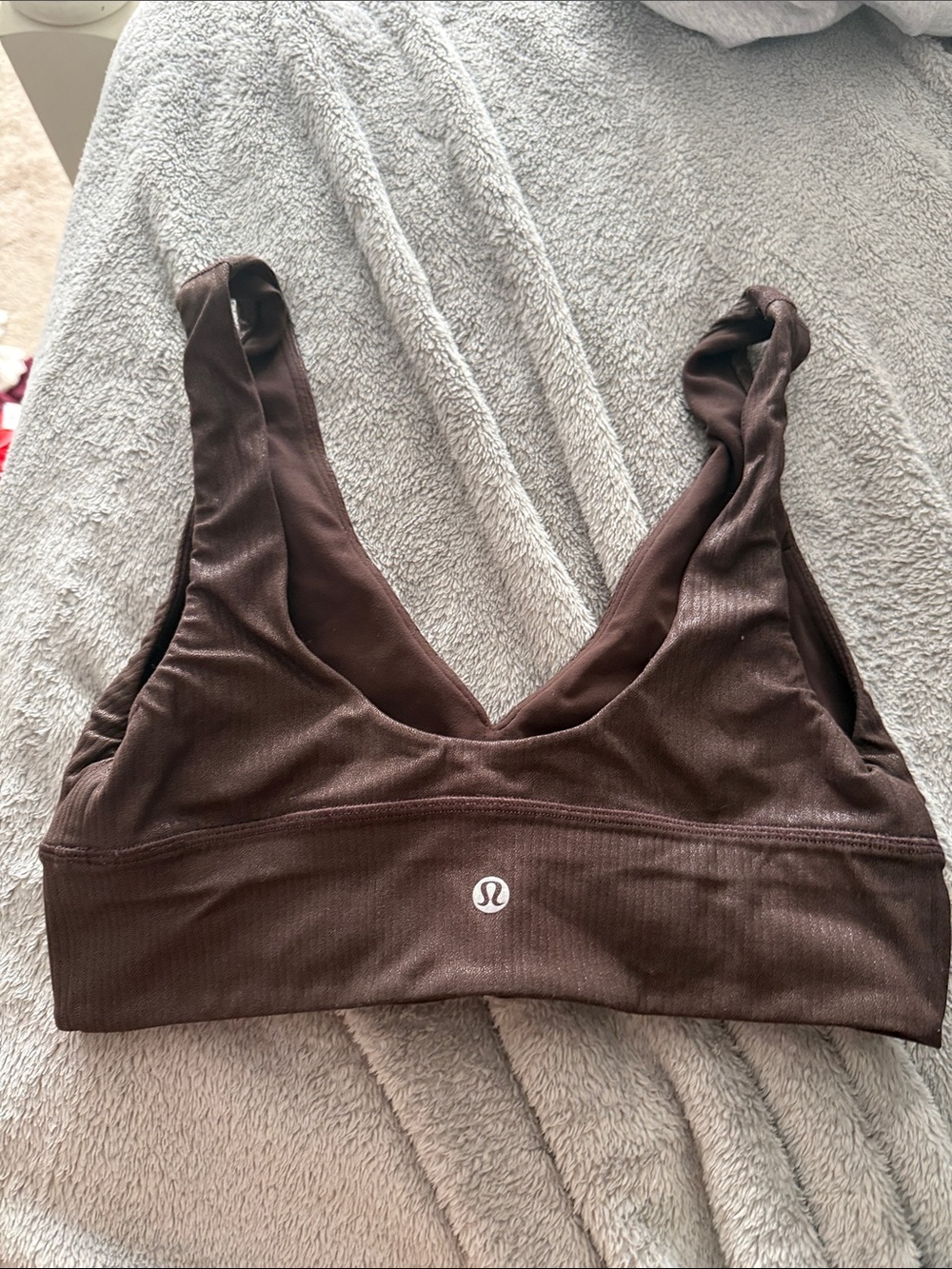 lululemon sports bra
